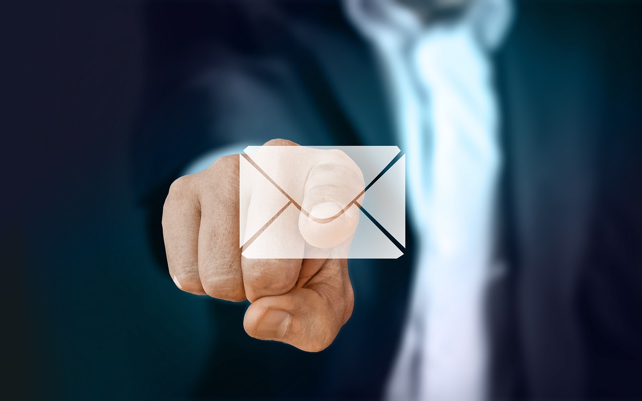 Apprendre &agrave; ses &eacute;l&egrave;ves &agrave; envoyer des mails